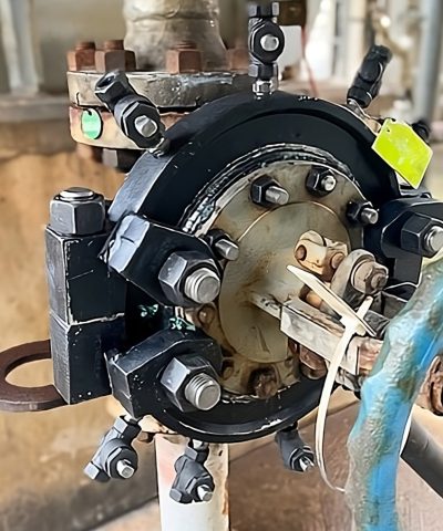 Petroseal Clamps & enclosure